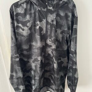 Adidas Men's Gray Camo Windbreaker